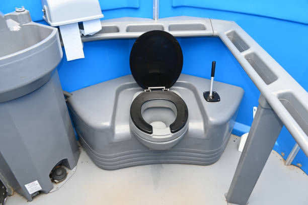 Portable Toilet Options We Offer in Ferris, TX